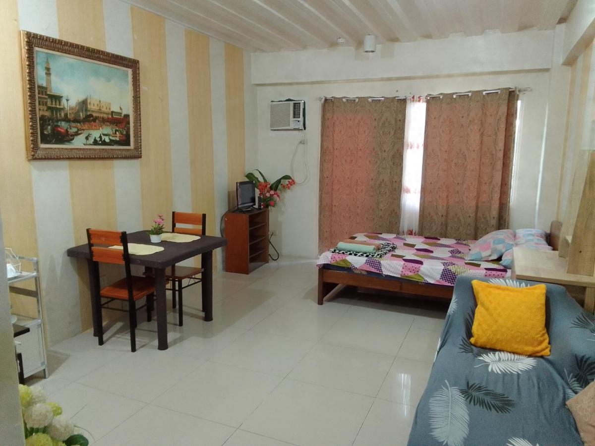 Emmanuel'S Service Apartment Near The Airport 马尼拉 外观 照片