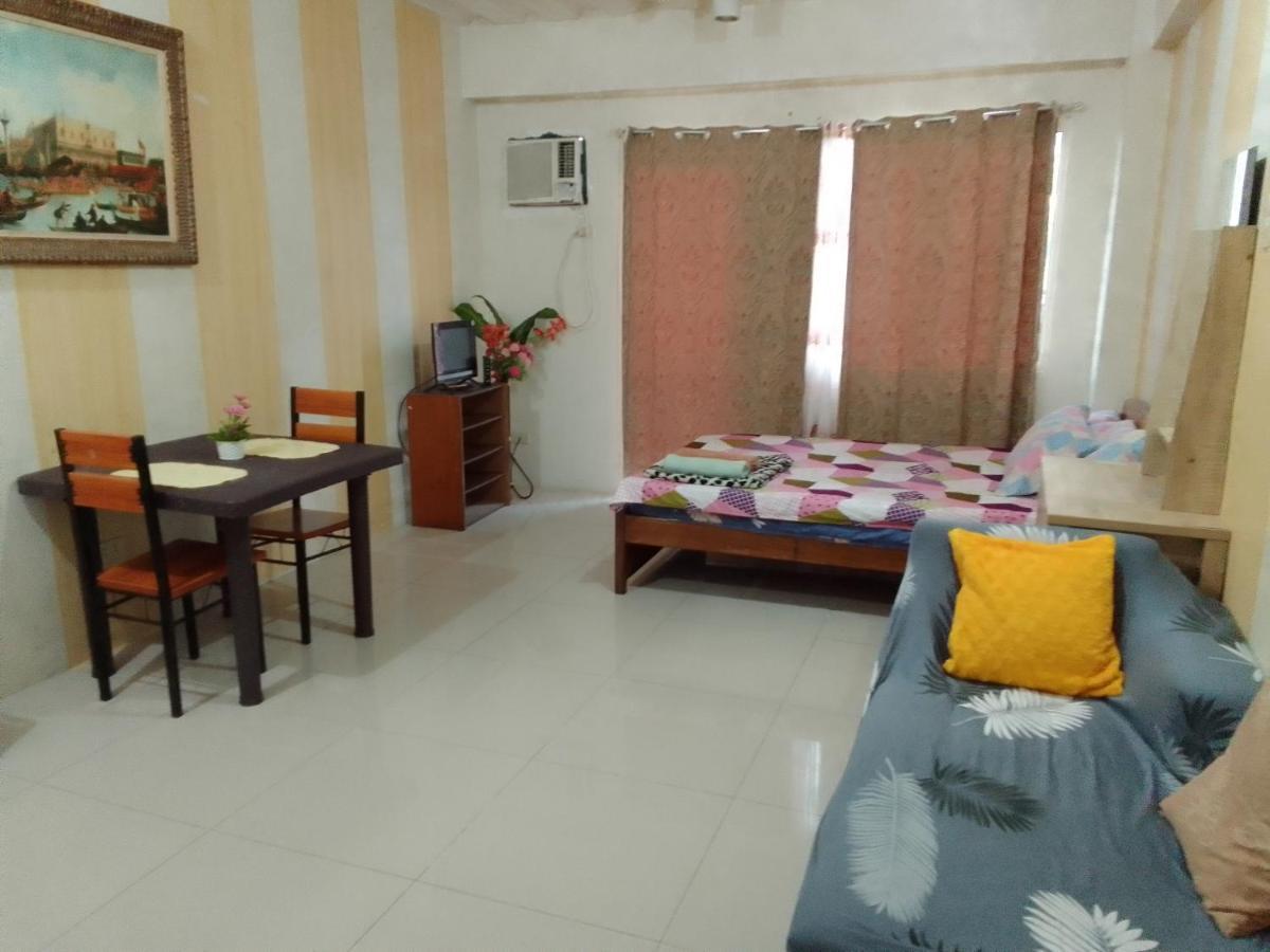 Emmanuel'S Service Apartment Near The Airport 马尼拉 外观 照片