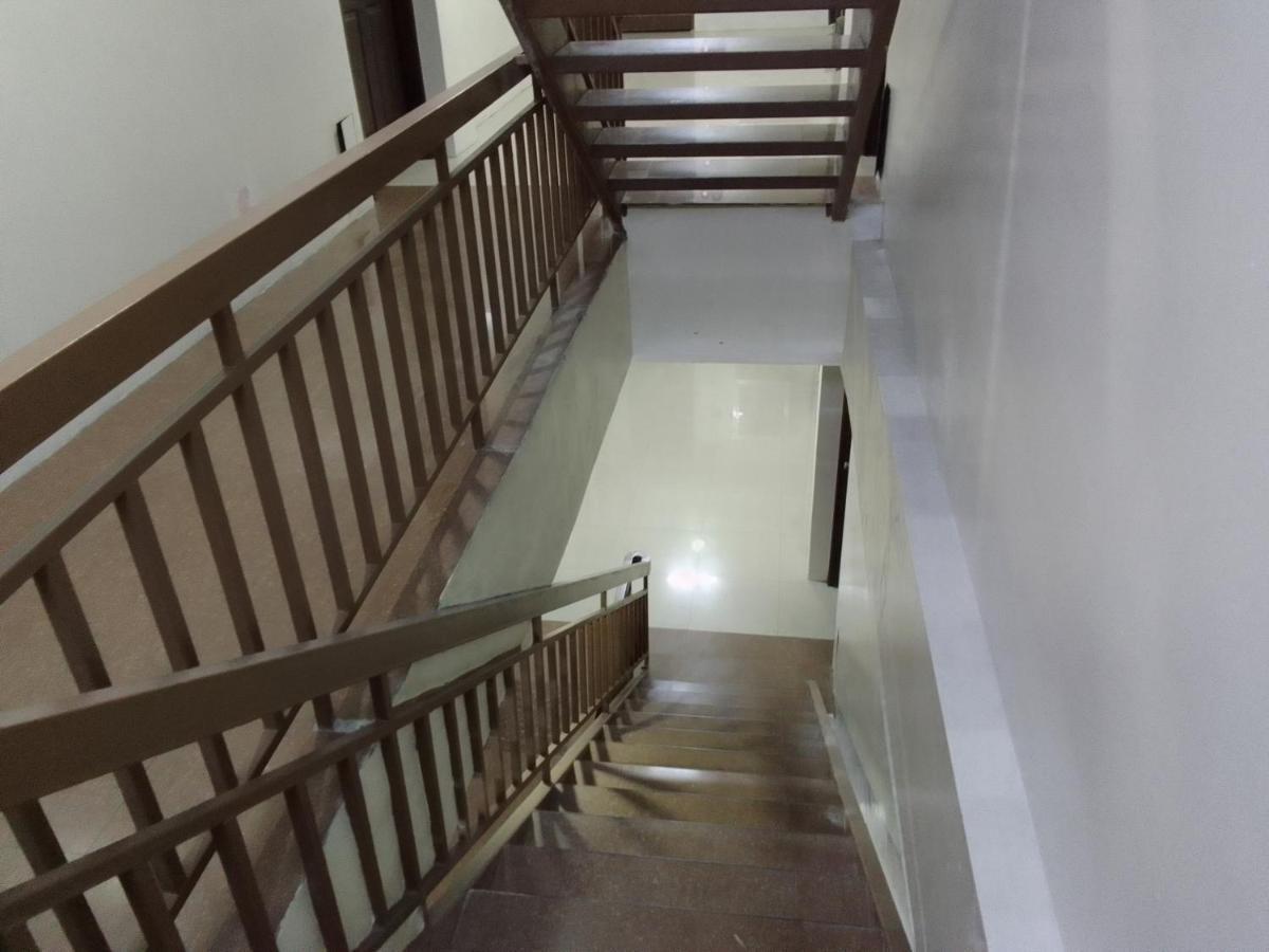 Emmanuel'S Service Apartment Near The Airport 马尼拉 外观 照片