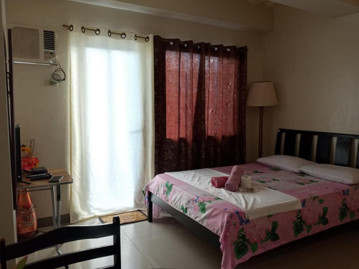 Emmanuel'S Service Apartment Near The Airport 马尼拉 外观 照片